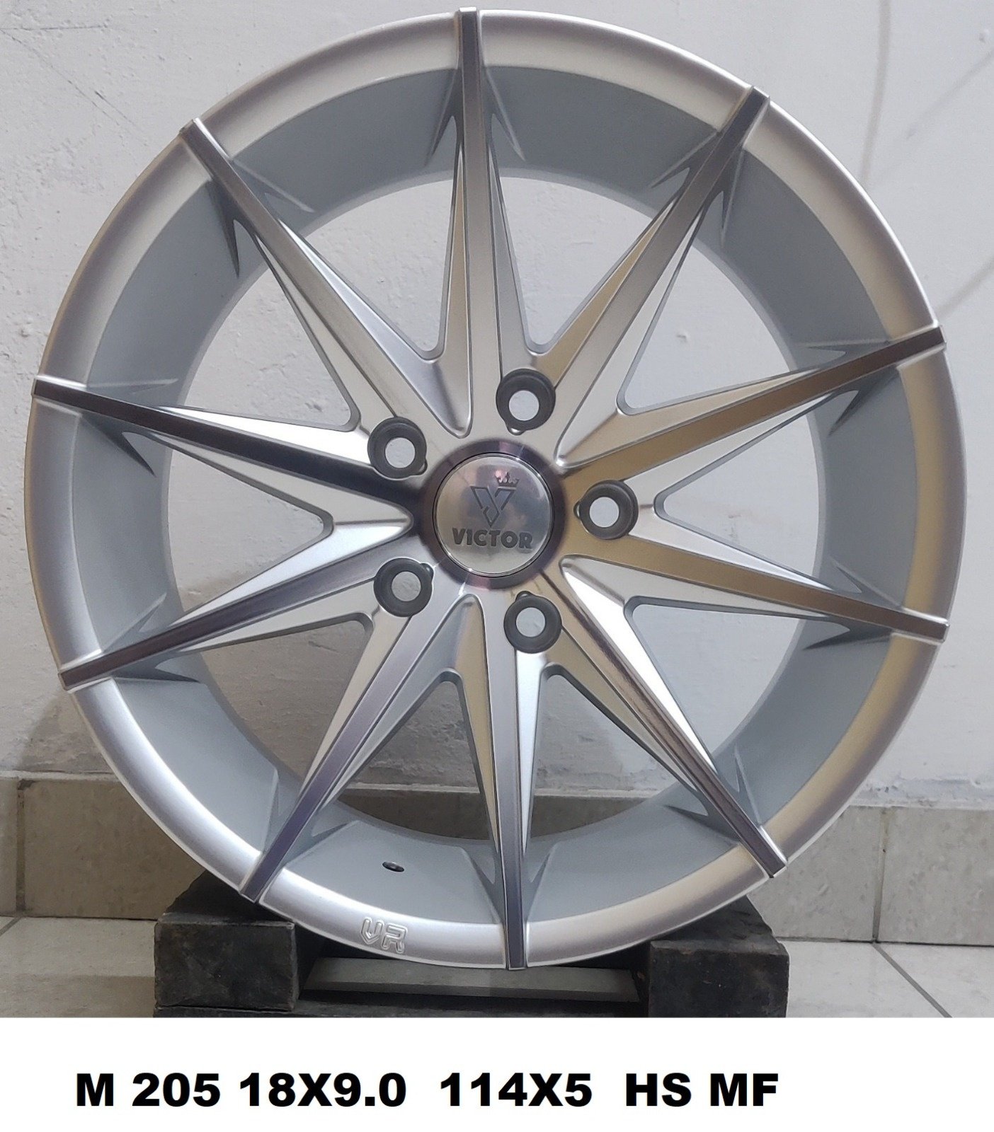 Victor Wheels M 205 18" Alloy Wheels Ludhiana Shagun Tyre
